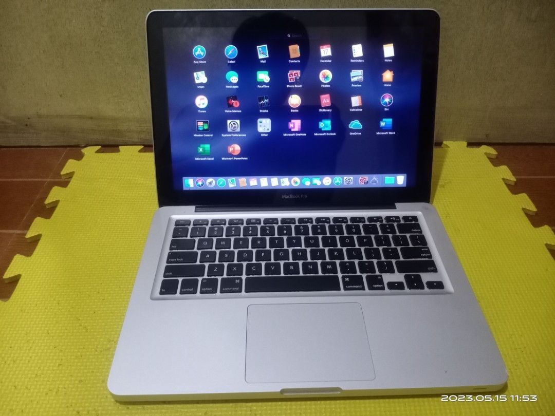 Apple MacBook Pro 13” I5/8GB/256GB SSD $140