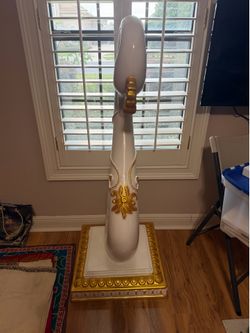 Swan Sculptures
