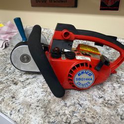 Erico Grinder