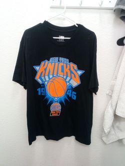 New York Knicks Shirt Mens XL $20
