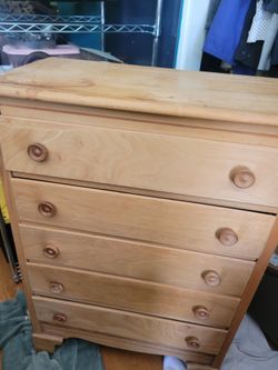 Dresser