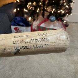 Louisville Slugger Bat 