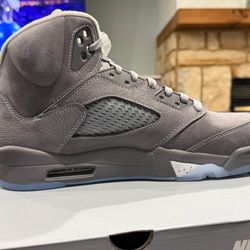 Wolf Grey 5’s 