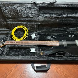 5-String bass guitar