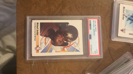 Micheal Jordan mbp trophy PSA 7