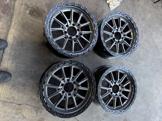 20 “ Wheels For Chevy Silverado,Tahoe, Suburban 6 Lugs