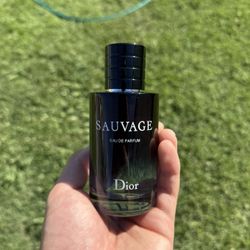 Dior Sauvage Eau De Parfum 100ml