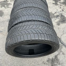 Set. Tires. 245. 45. 20. Bf. Godrich