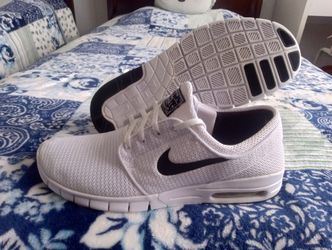 Size 10.5 Men's $30