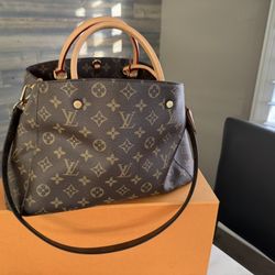 Louis Vuitton 