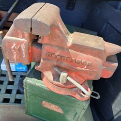 Anvil Bench  Vise