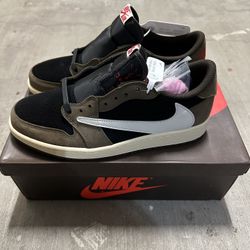 Travis Scott x Air Jordan 1 Low Mochas
