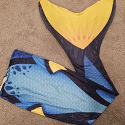  Fin Fun Limited Edition mermaid tail in the Royal Tang design. 