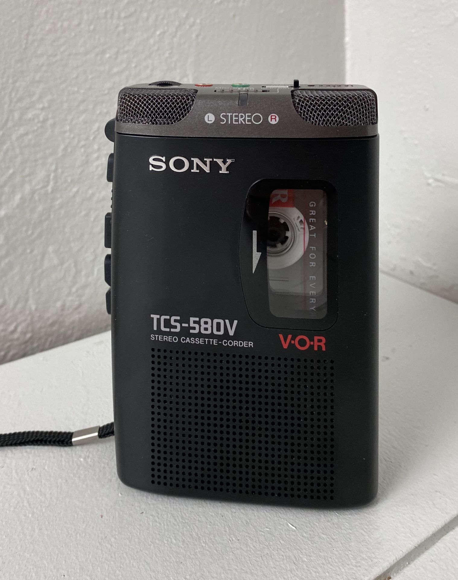 Sony TCS-580V Handheld Cassette Voice Recorder. Dictation. VOR