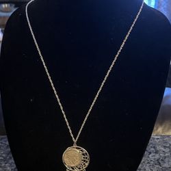 Vintage Indian Head Nickel Dream Catcher Silver Toned Necklace 