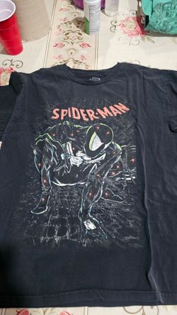 Marvel Men's Spider-Man Symbiote Black Suit graphic t-shirt