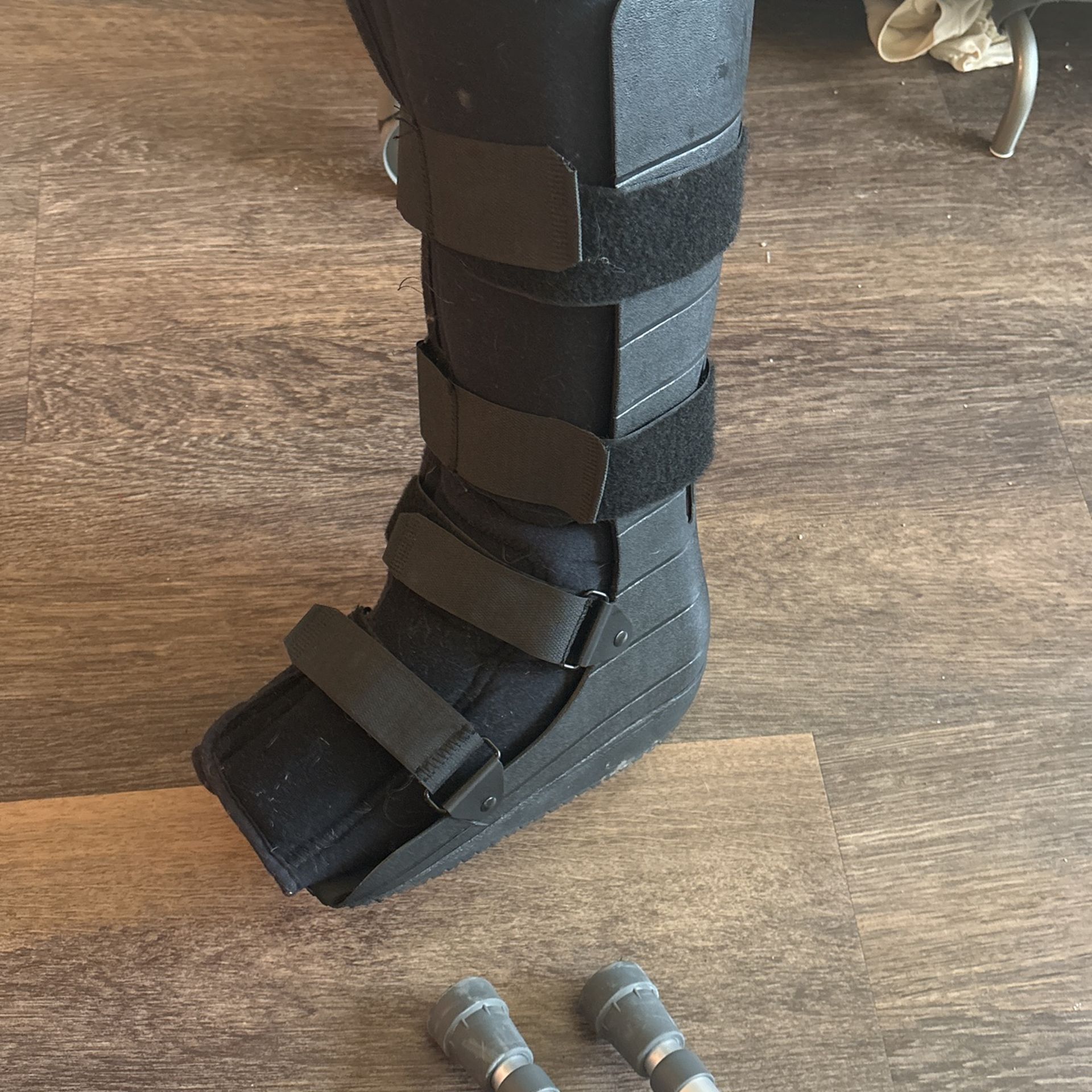 Size Large boot