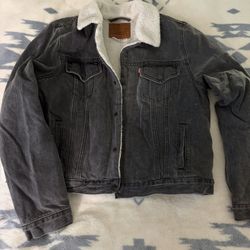 Levis Sherpa Laundered Black Denim Jean Jacket  Size XL, Women’s