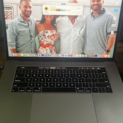 2019 MacBook Pro A1990 15” 500Gb 2.3GHz Intel Core i9
