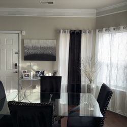 Dining Room Table With 4 Chairs 