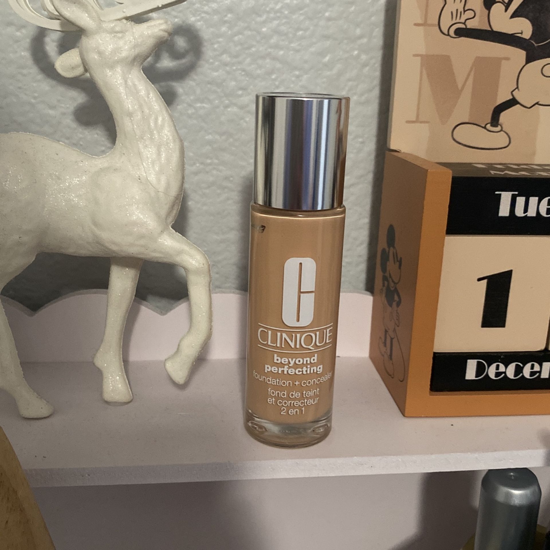 New Clinique Beyond Perfecting Foundation + Concealer A93