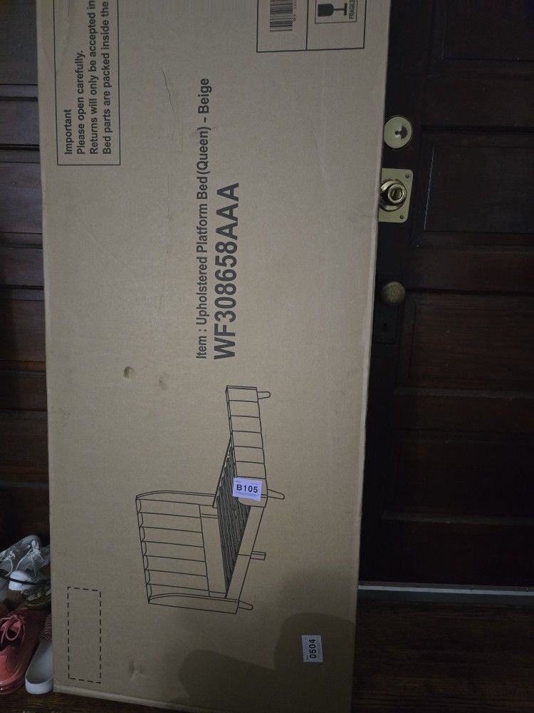 Platform Queen Size Bed