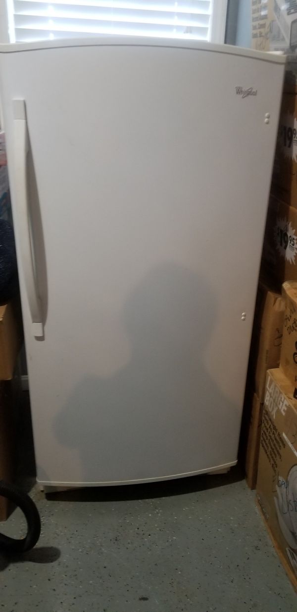 Whirlpool 15 8 cubic foot upright freezer for sale in lawrenceburg ky