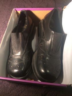 Black embroidered leather Dansko size 39 nearly new