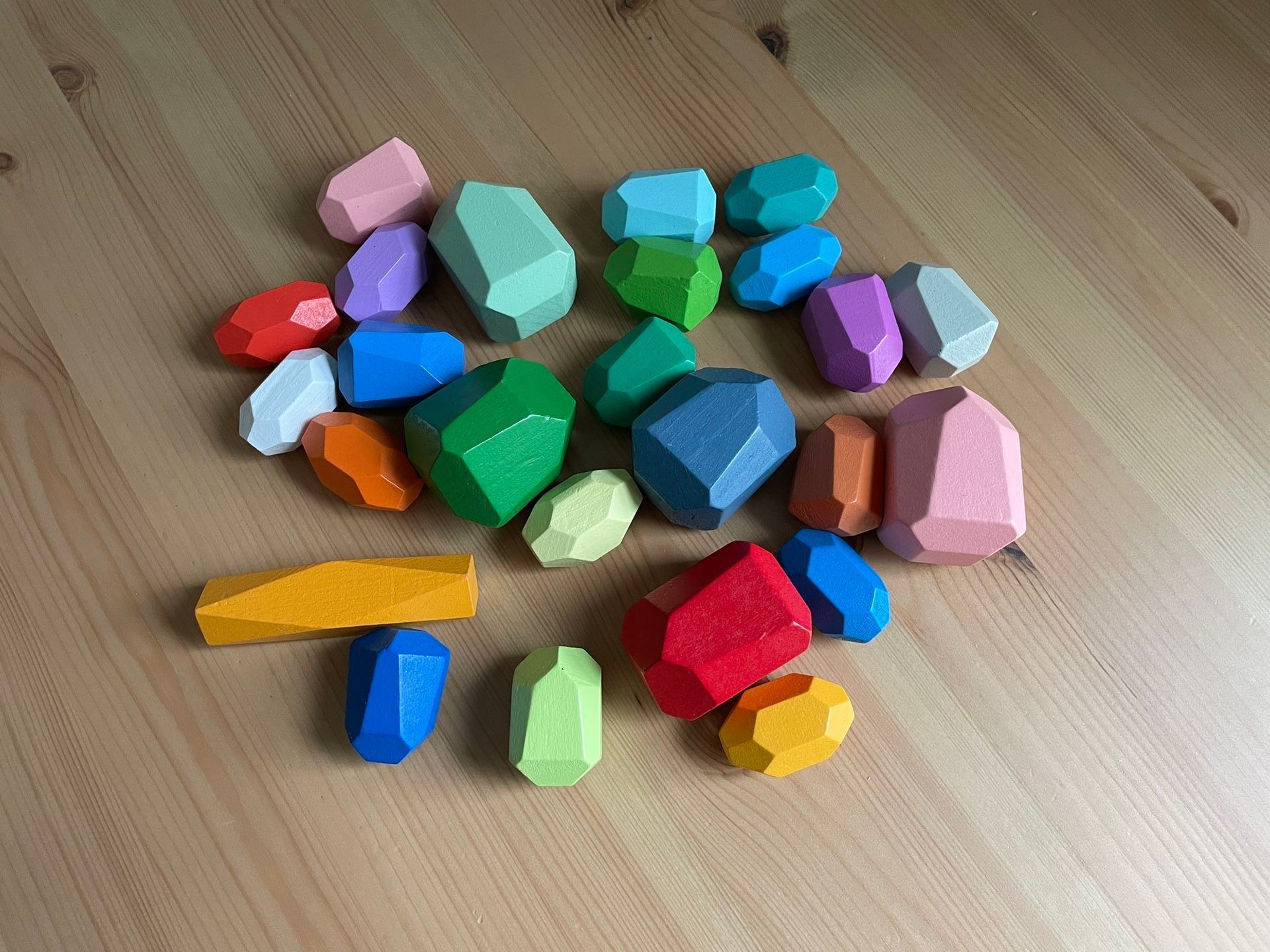 25 Wooden Sorting Stacking Rocks Gems Building Blocks