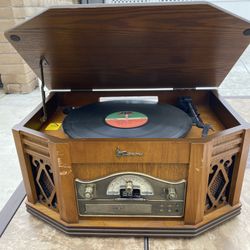 Emerson Vintage Radio, CD Player & Record Player