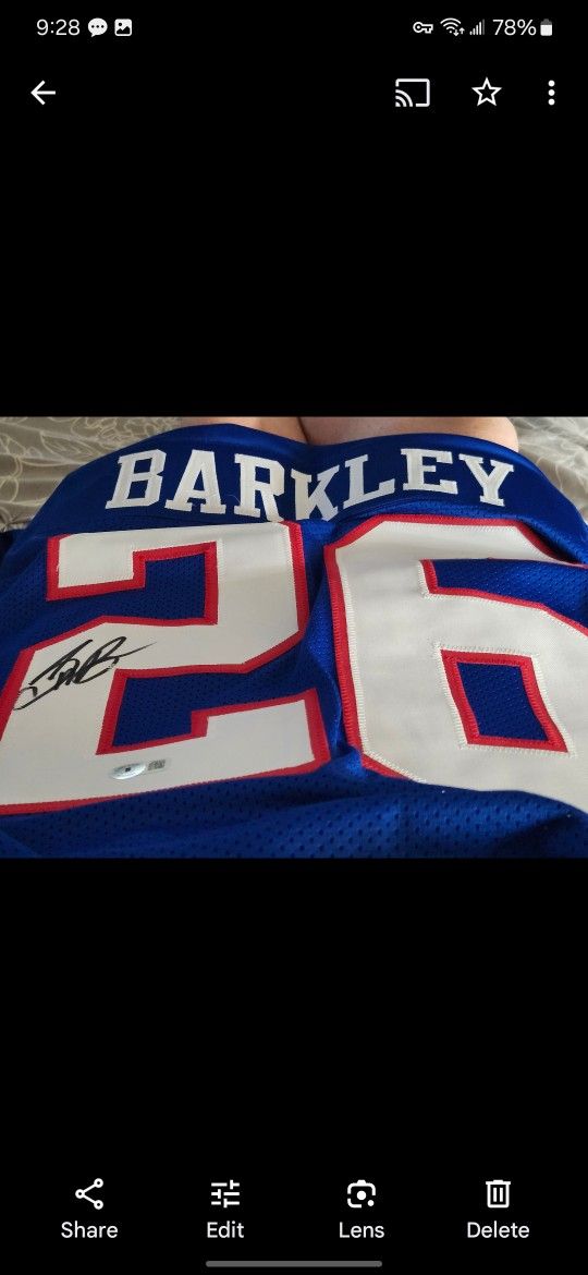 Saquon
Barkley Autographed Custom New york giants Jersey