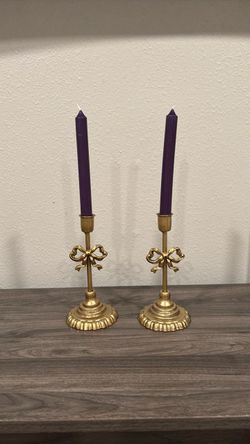 Pending- Candlesticks/Taper holder