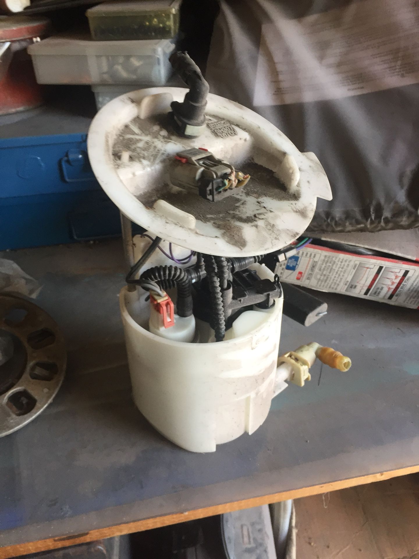 2013 Ford Mustang GT trac pac fuel pump assembly