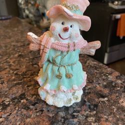 SNOWMAN FIGURE FOR CHRISTMAS VILLAGE SNOWMAN FIGURINE
