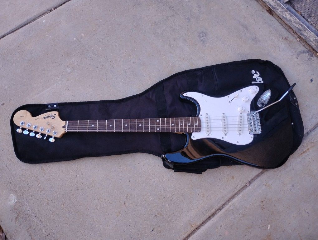 Fender Squier Stratocaster Electric Guitar