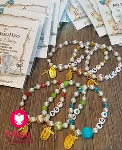 Pulseras para recuerdos/ bracelets favors