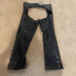 Woman’s leather chapsLarge