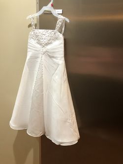 Flower girl dress size 4 beautiful