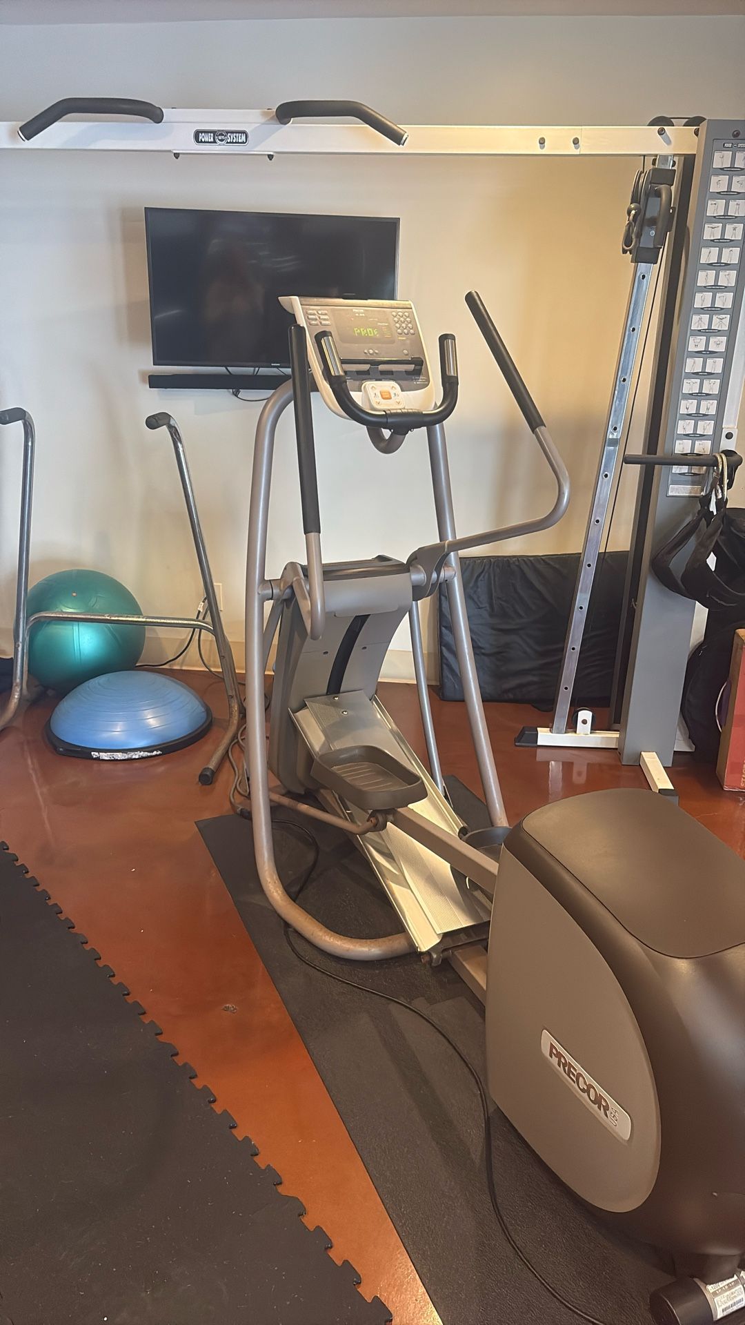 Precor Elliptical - Free With Pickup