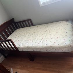Toodler Bed