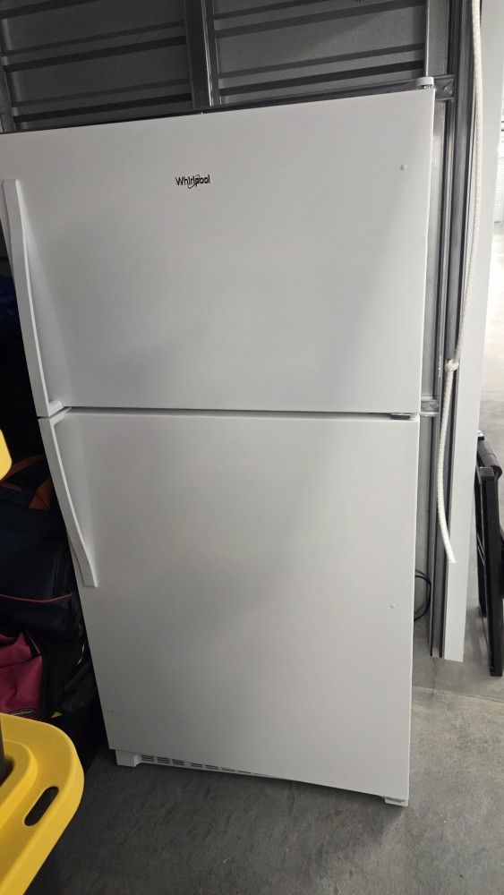 Whirlpool Refrigerator Model NumberWRT311FGDW06