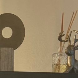 Decorations 