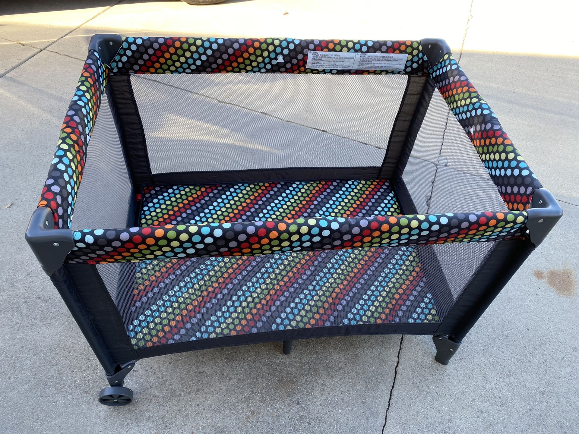 Pack and Play portable Crib