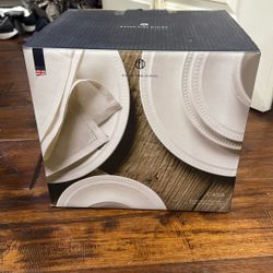 Eaton Fine dining Dinner Set