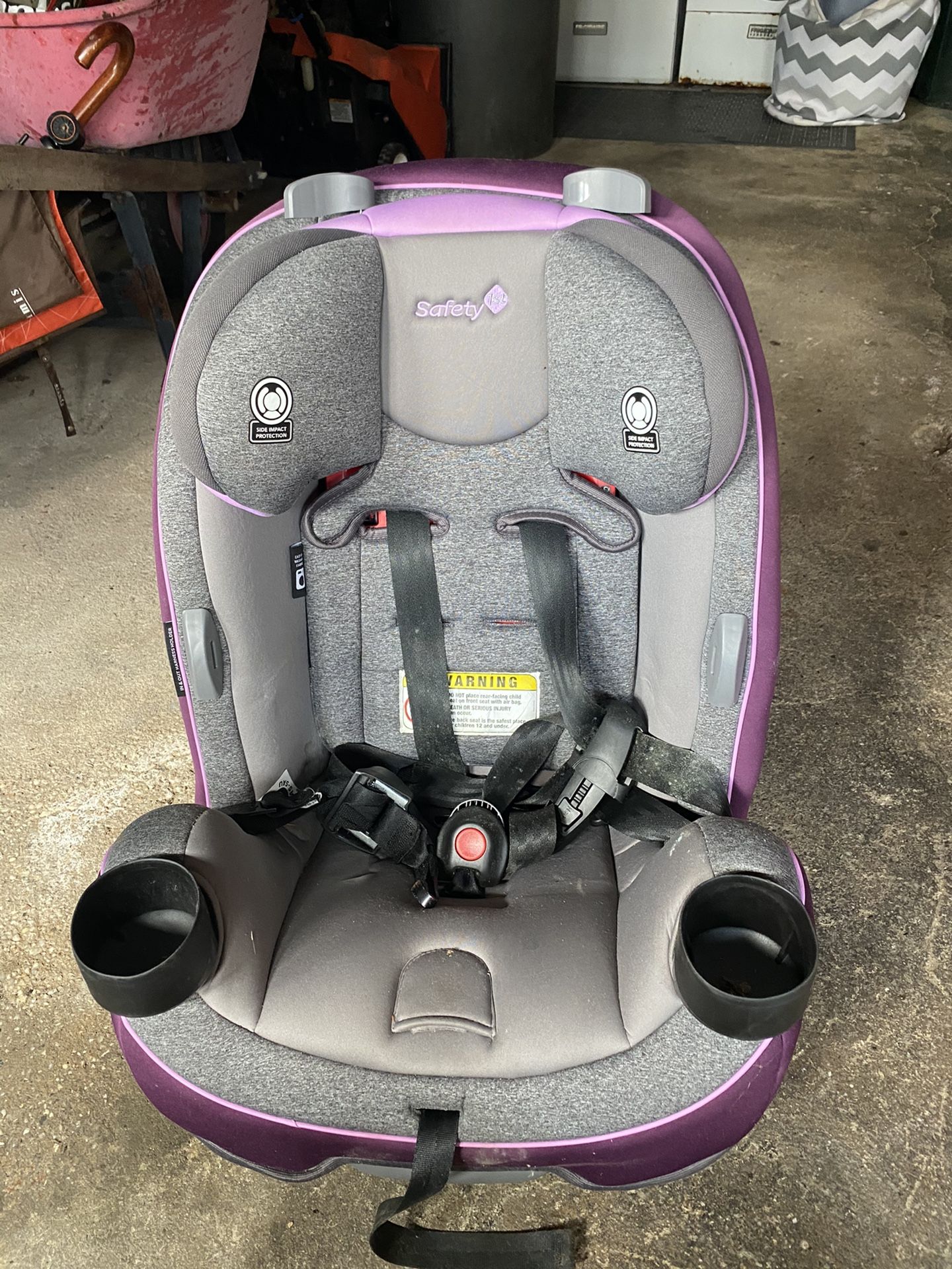 Free to someone in need.. safety first car seat