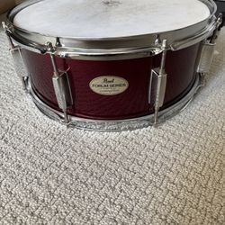 Pearl Forum Series 14 Inch Red Snare Drum
