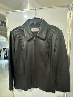 Jones Wear Sport
