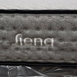 LIKE NEW! Siena Premier Hybrid King Mattress - Delivery Available