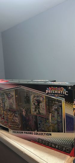 Pokemon Prismatic Evolution Toy Figure 
