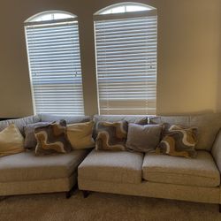 Couch With Pillows 